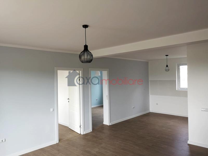 Apartament 3 camere de vanzare