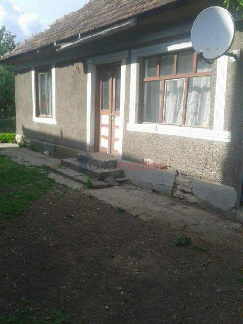 House 2 rooms for sell in Iclod